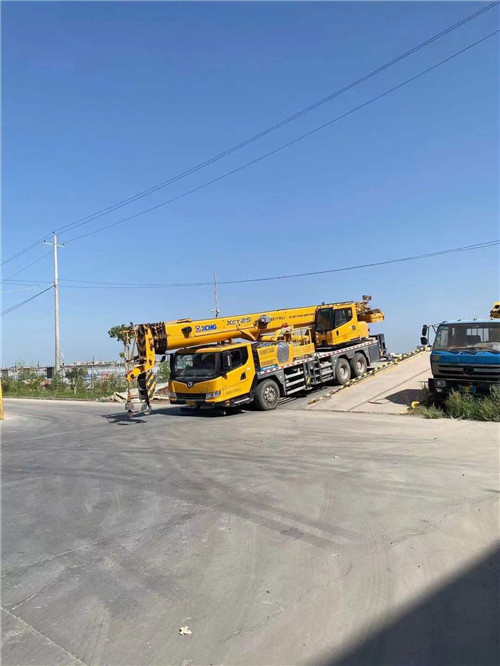 建平县吊车作业时，可能会产生哪些额外收费项目？